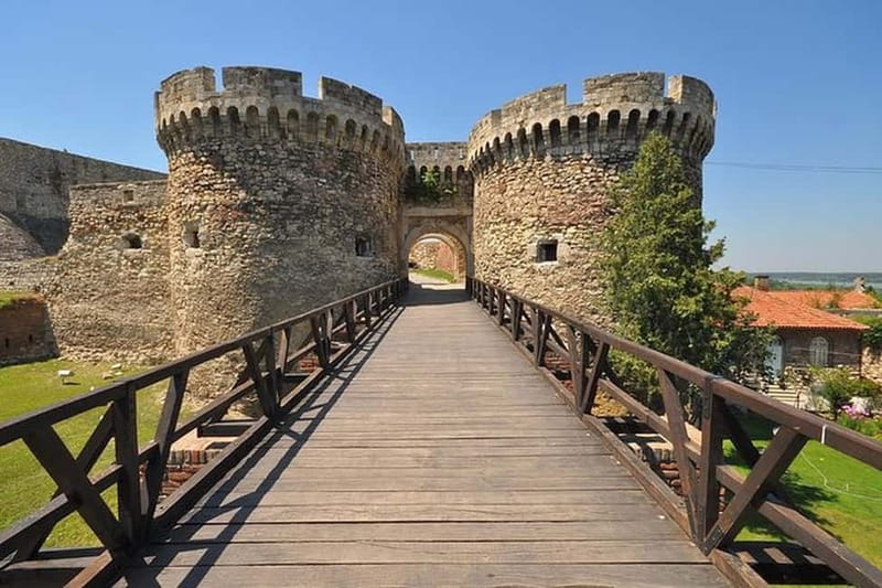 Belgrade: Guided City Highlights Tour - Key Points