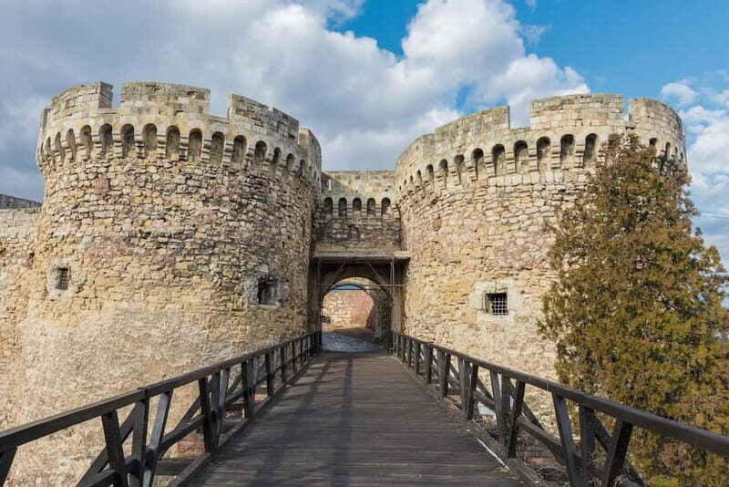 Belgrade: Private City Highlights Guided Walking Tour - A Balanced Look at the Tour Itinerary