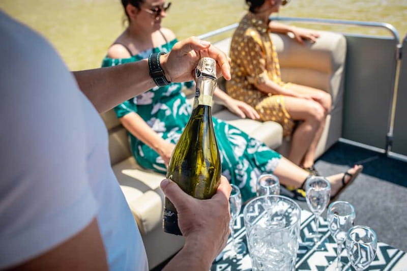 Belgrade: Private Sightseeing Cruise - Exploring Belgrade from the Water