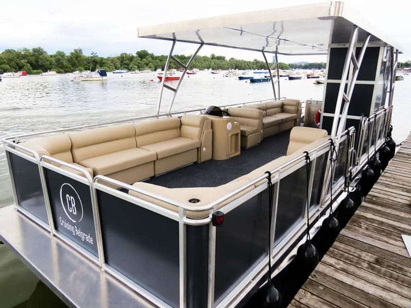 Belgrade: Private Sightseeing Cruise - The Food and Drinks