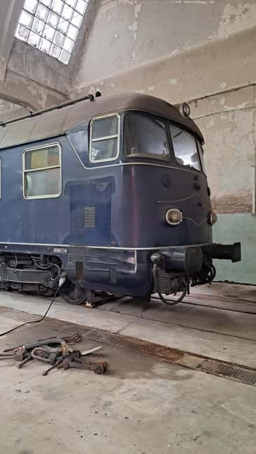 Belgrade:Tito's Blue train, House of Flowers, Retro Car Tour - What Makes This Tour Stand Out?