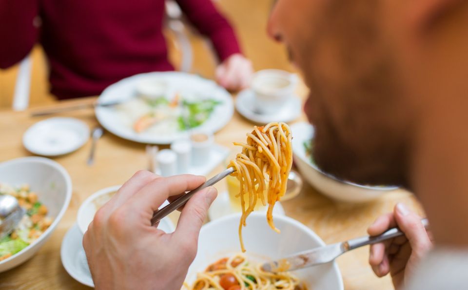 Bellagio: Cooking Class With Lunch With the Chef - The Cooking Class Experience