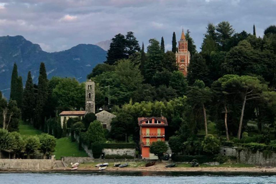 Bellagio: Lake Como Sunset Kayak Villas Experience - The Experience Itself