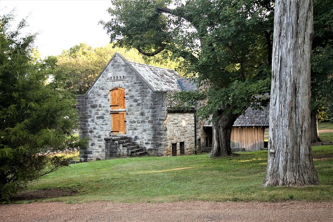Belle Meade Guided Mansion Tour With Complimentary Wine Tasting - Wine Tasting Experience