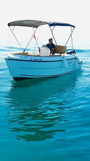 Benalmádena: license-Free Rent Boat for Dolphin Watching - Frequently Asked Questions
