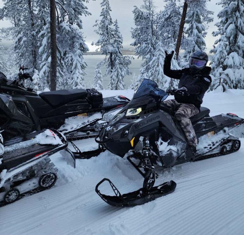 Bend: Guided Snowmobile Tours In National Volcanic Monument - Key Points