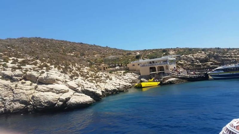 Benidorm: Peacock Island Boat Trip with Submarine included. - The Ride to Peacock Island