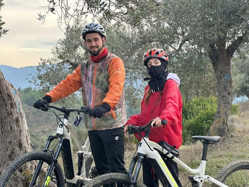 Berat: Electric Bike Tour with Lunch - Summary