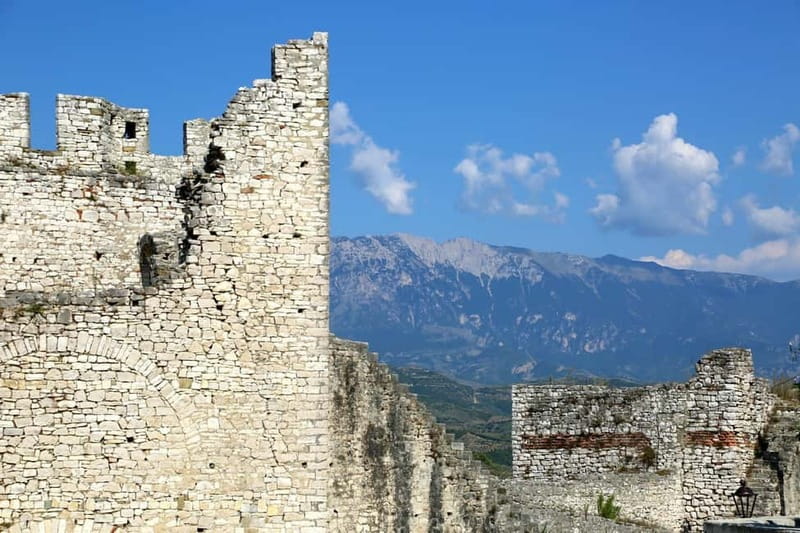Berat Guided tour: what to see in 2 hours - The Onufri Museum: Art and Culture