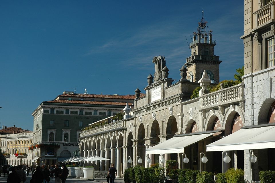 Bergamo: 2.5-Hour Private Tour of the Lower Town - Meeting and Arrival Details