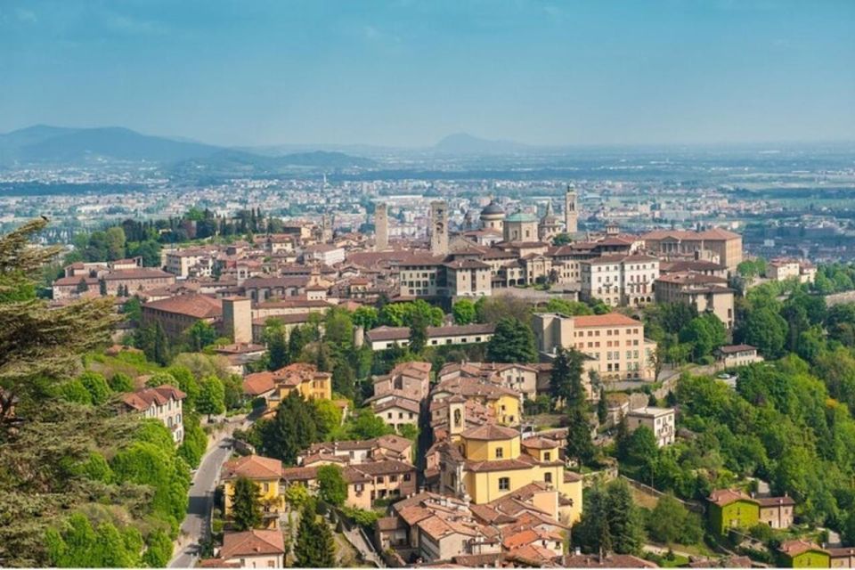 Bergamo : Highlights Private Walking Tour - Experience With Local Guide