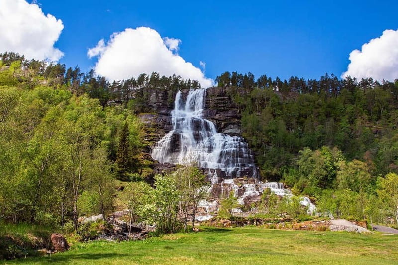 Bergen: Hardangerfjord Waterfall Safari Tour - Introduction: An Authentic Norwegian Waterfall Tour