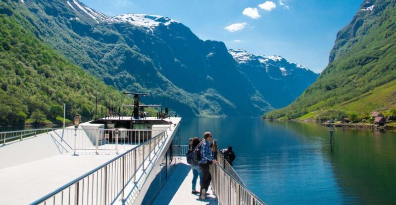 Bergen: Viking Village, Nærøyfjord Cruise & Flåm Railway - What About the Downsides?