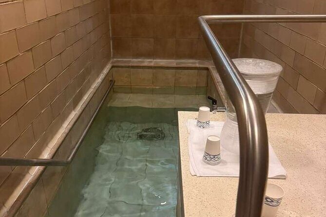 Berkeley Springs: Roman Bath Spa Private Tour with transportation - Key Points