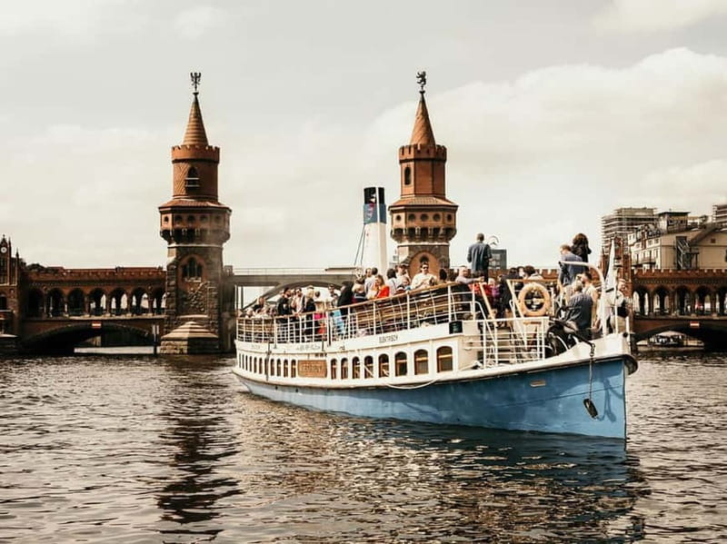 Berlin: 2.5-Hour Beer & Sunset Sightseeing Boat Cruise - Key Points
