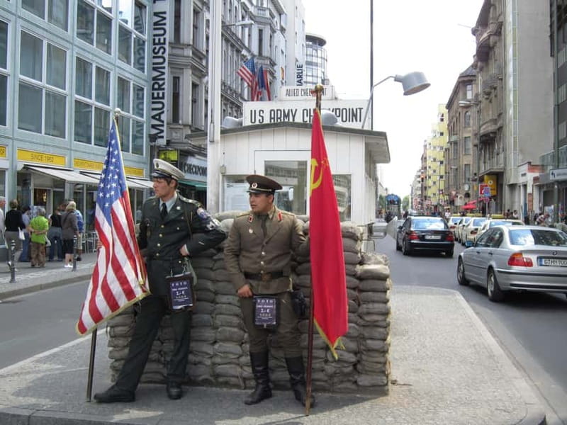 Berlin: 3-hour Driving Highlights Tour - Discover Berlin in a Flash: The 3-Hour Driving Highlights Tour