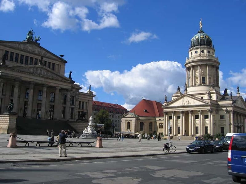 Berlin: 3-hour Driving Highlights Tour - Key Points