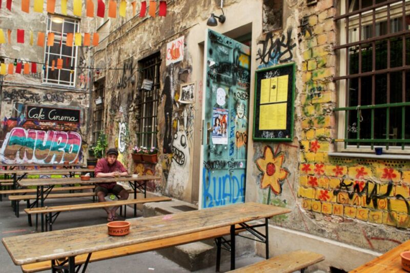 Berlin: Alternative Berlin Walking Tour - Local Cuisine Delights