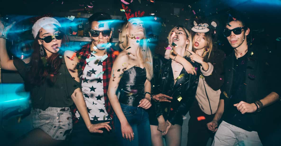 Berlin: Bar & Party Tour with Free Shots & VIP Club Access - The Social Side: Making Friends and Meeting Diverse Travelers
