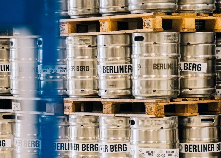 Berlin: Berliner Berg Brewery Tour with Beer Tasting - Key Points