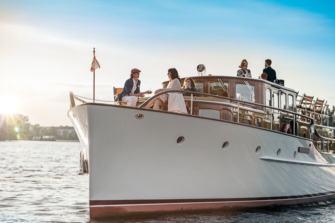 Berlin Boat Sightseeing Tour on Electrified Vintage Yacht - Detailed Tour Information