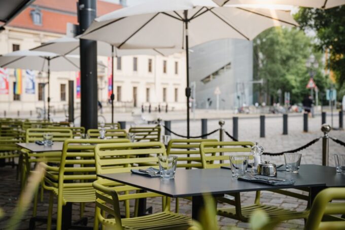 Berlin: Champagne Fine Dining Breakfast in Kreuzberg - Frequently Asked Questions