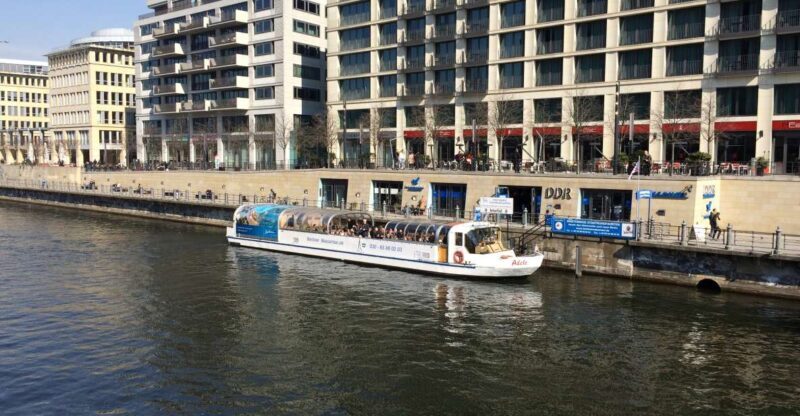Berlin: City Boat Tour with Live Commentary - An In-depth Look at the Experience