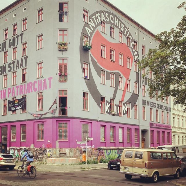 Berlin: DIY & Subculture Sightseeing in a 1972 Ford Van! - Frequently Asked Questions