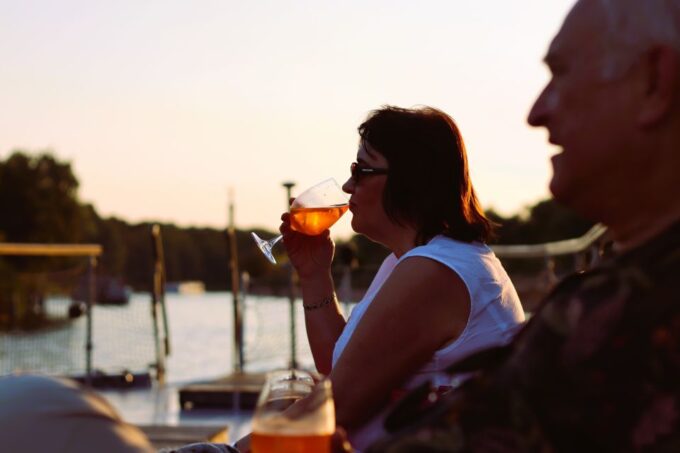 Berlin: Evening Sightseeing River Cruise on the Spree - Duration and Timing of the Cruise