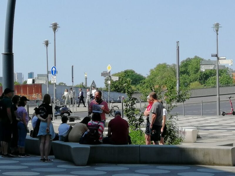 Berlin: Government District around the Reichstag Guided Tour - Introduction