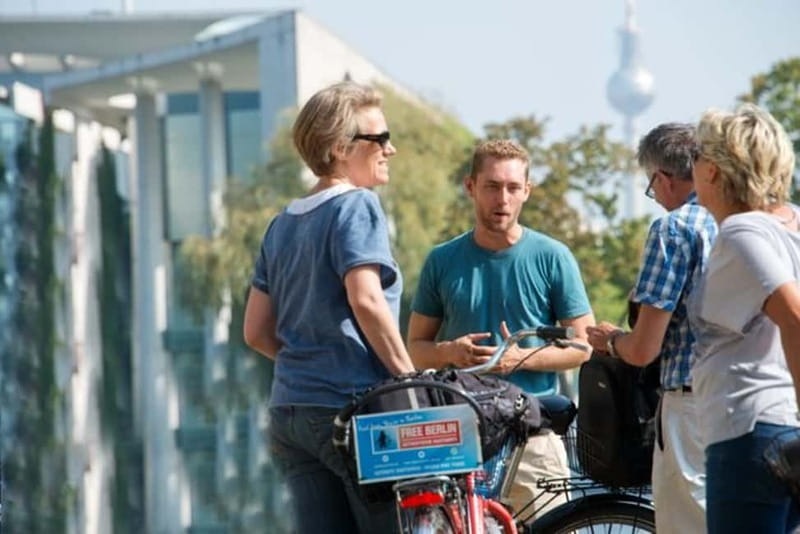 Berlin: Guided Bike Tour to explore the Highlights - What Do Travelers Say?
