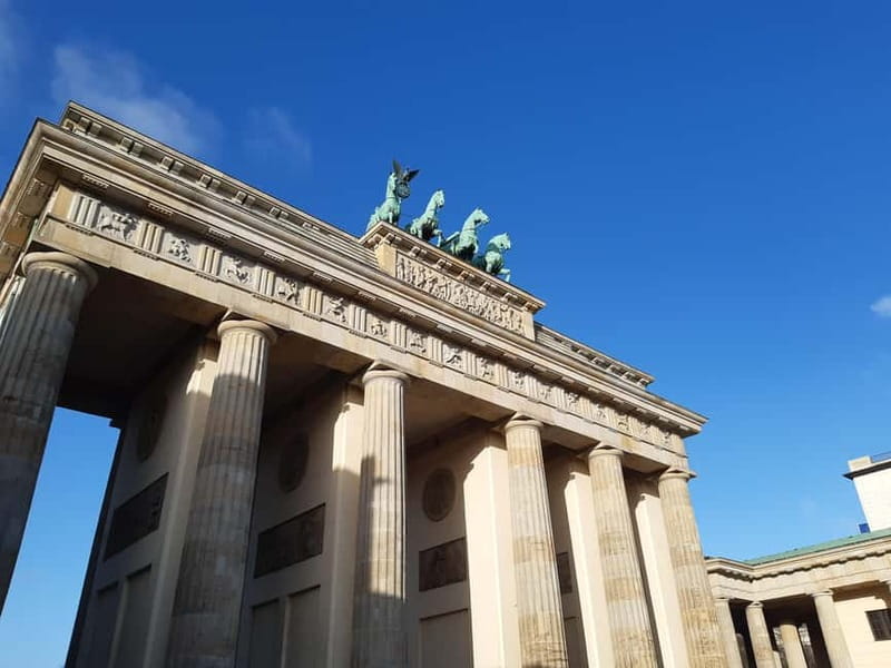 Berlin: Guided walking tour of the must-see sights - Analyzing the Value  