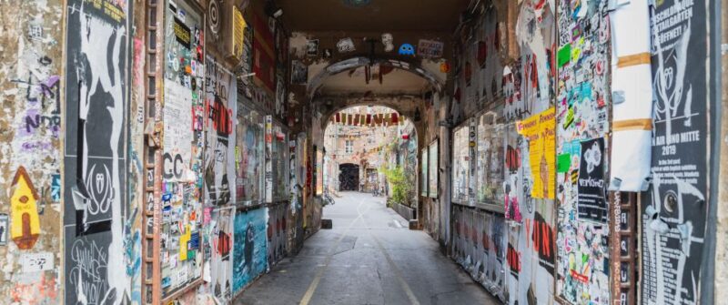 Berlin: Hidden Backyards Guided Walking Tour - What to Expect on the Tour