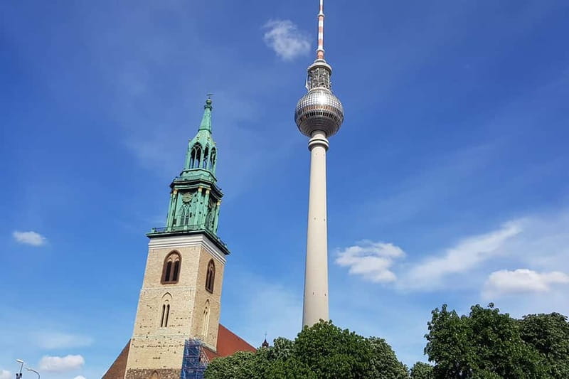 Berlin: Historic Center Walking Tour with a Real Berliner - Tour Logistics and Experience
