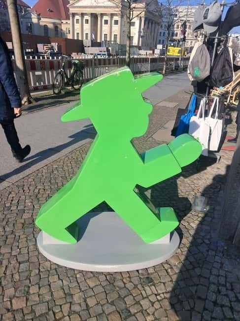 Berlin: Historical Highlights Half-Day Walking Tour - Key Points