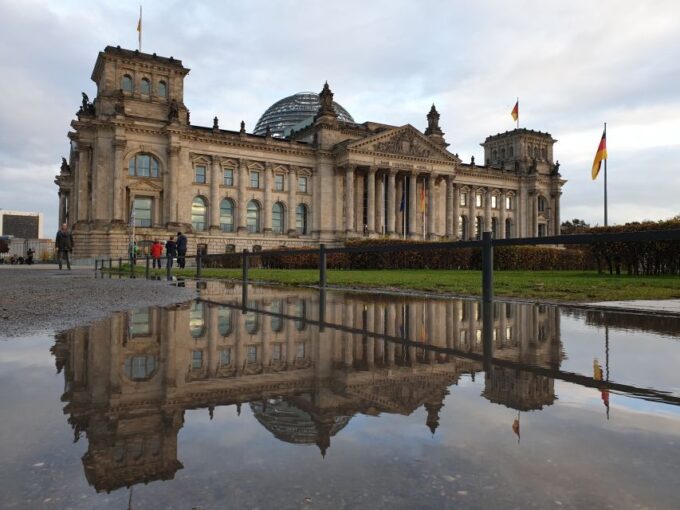 Berlin Historical Highlights Walking Tour - Booking Information