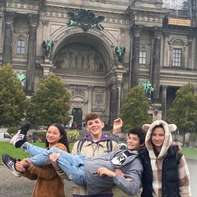Berlin: History and Sightseeing with Kids (Free for Kids) - A Deeper Look at the Tour Experience