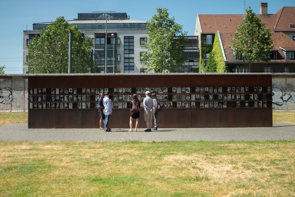 Berlin Insider's Cold War Walking Tour - The Guide Experience