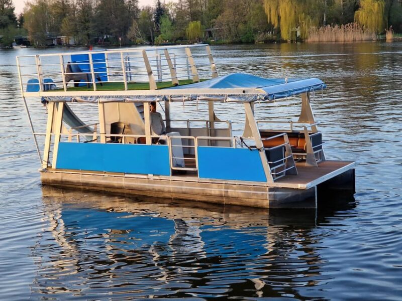 Berlin: Jost Van Dyke Pontoon Rental - Why This Experience Might Be Right for You