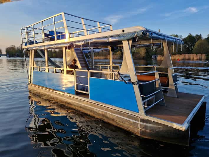 Berlin: Jost Van Dyke Pontoon Rental - FAQ