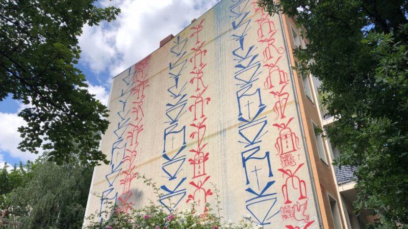 Berlin: Kreuzberg Street-Art & Graffiti Self-Guided Tour - Pricing and Duration