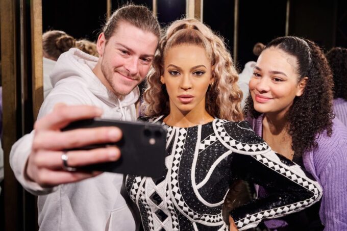 Berlin: Madame Tussauds Museum & Berlin Dungeon Combo Ticket - Accessibility Information