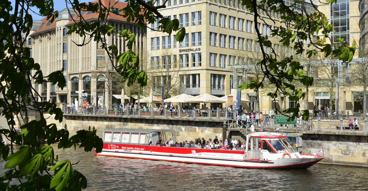 Berlin: Panoramic Boat Tour with Bilingual Audio Guide - Key Points