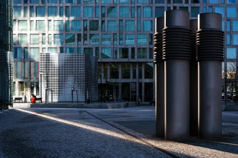 Berlin: Photo course Modern Architecture & Reflections - Who Will Love This Experience?