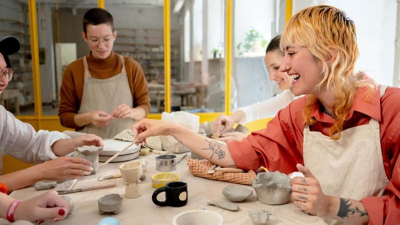 Berlin: Pottery Class at Peace Out Paradise Ceramics Studio - Key Points