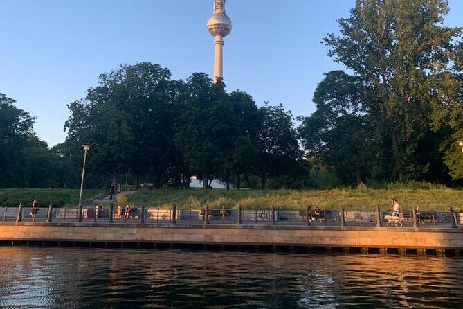 Berlin Private tour East and West by Car - Who Should Consider This Tour?