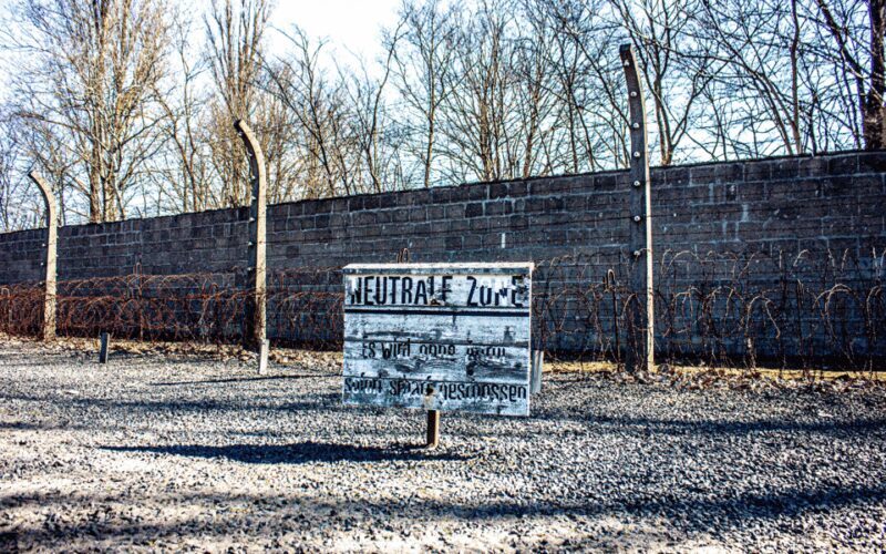 Berlin: Sachsenhausen Concentration Camp Museum Tour - Returning to Berlin: A Stark Contrast