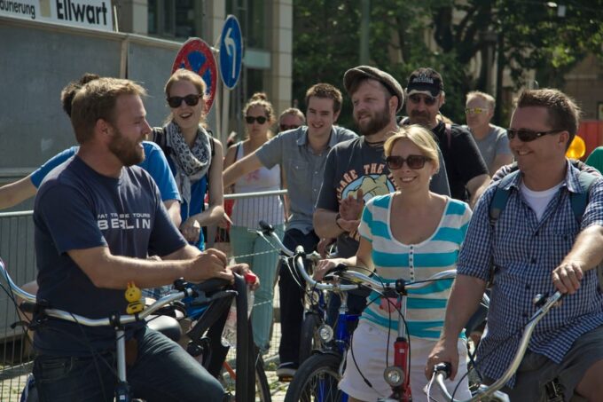 Berlin: Street Food Bike Tour - Insider Tips and Insights