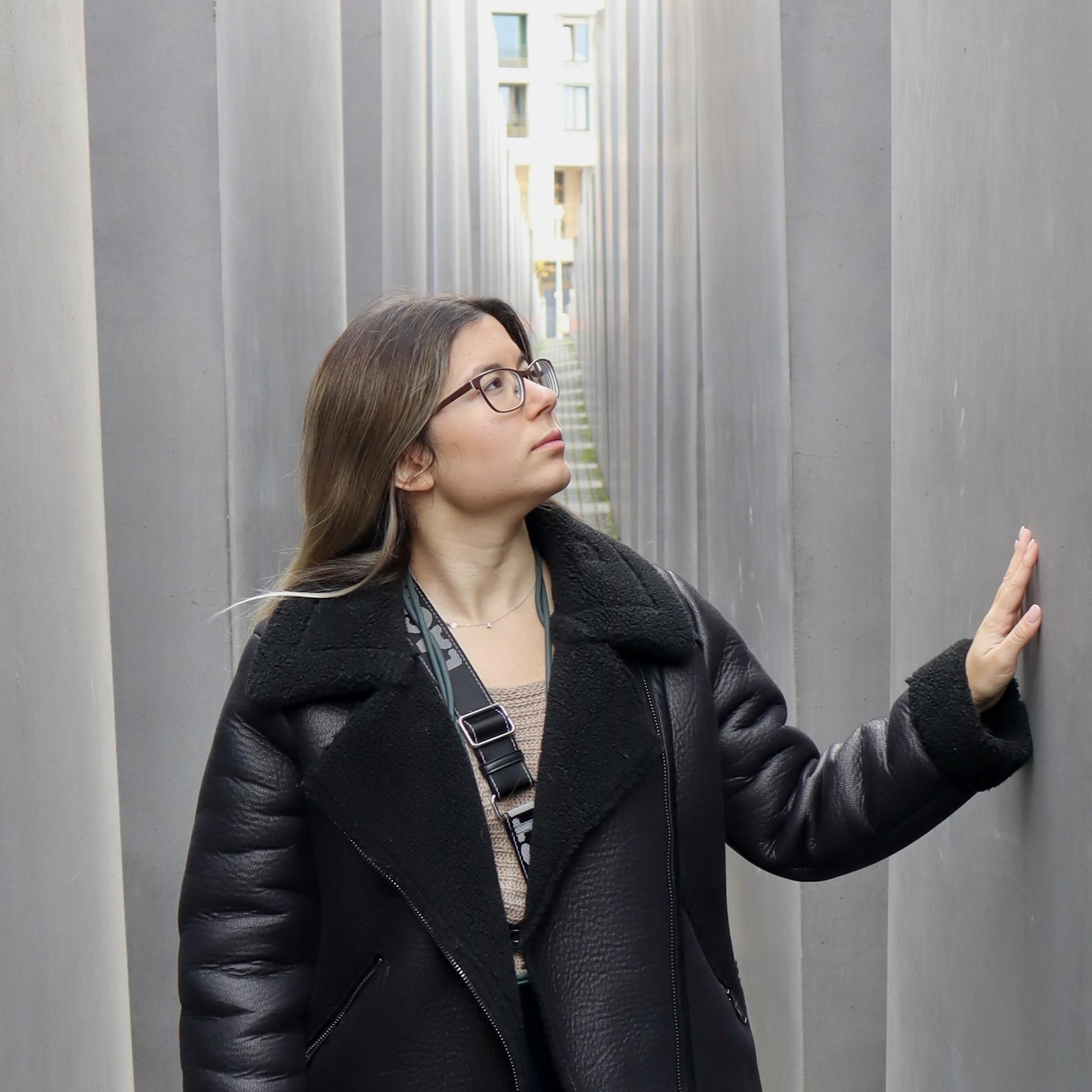 Berlin: Third Reich and Cold War 2 Hour Walking Tour - Key Points