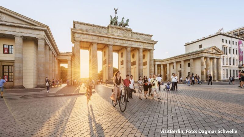 Berlin WelcomeCard: Museum Island & Public Transport - Highlights of Museum Collections